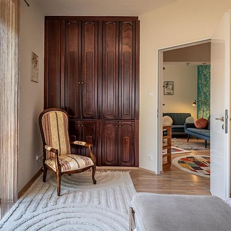 Kiraly Csaladi Apartman- Royal Family Apartment #Freegarage Budapešť Exteriér fotografie